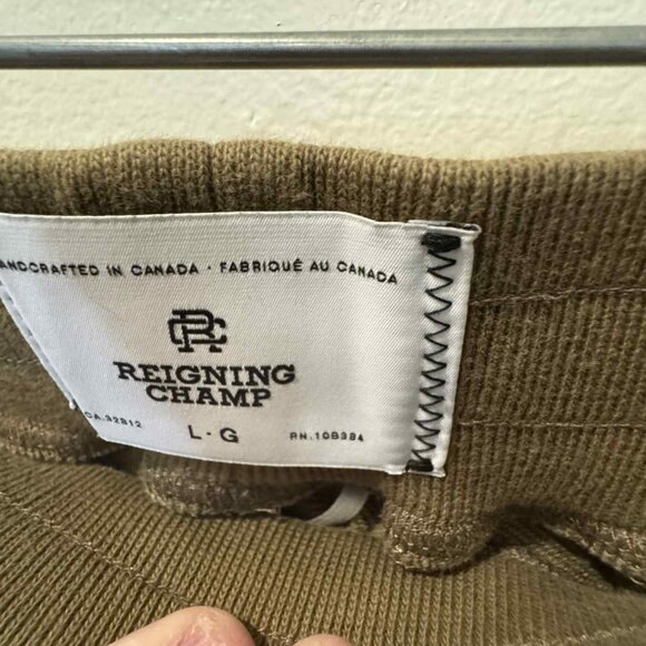 Reigning Champ Terry Shorts – Moss Green, Size Large - Picture 3 of 6